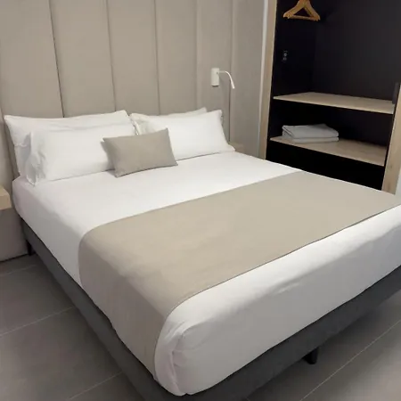 Apartahotel Costa Adeje Garden 3*