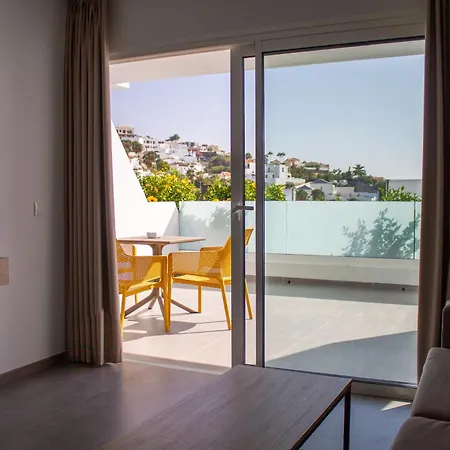 Costa Adeje Garden Ξενοδοχείο με διαμερίσματα 3*